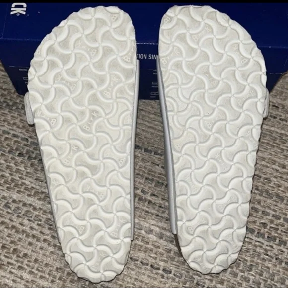 SOLD Birkinstock sandals - Picture 5 of 7